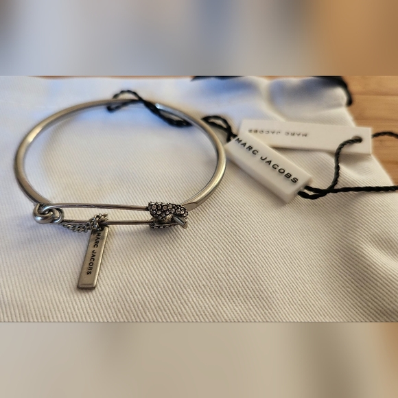 NWT Marc Jacobs Silver Tone Bracelet - Picture 5 of 14
